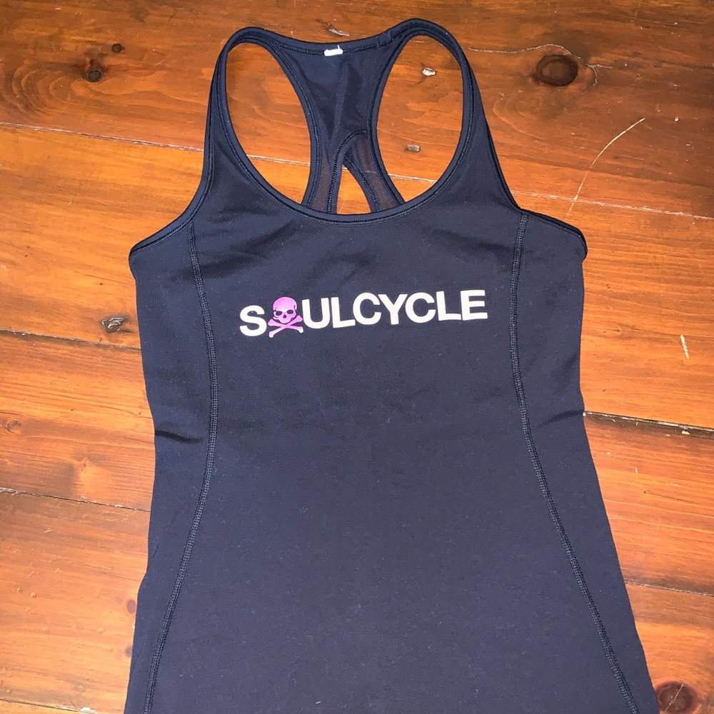 Soulcycle x. Lululemon tank